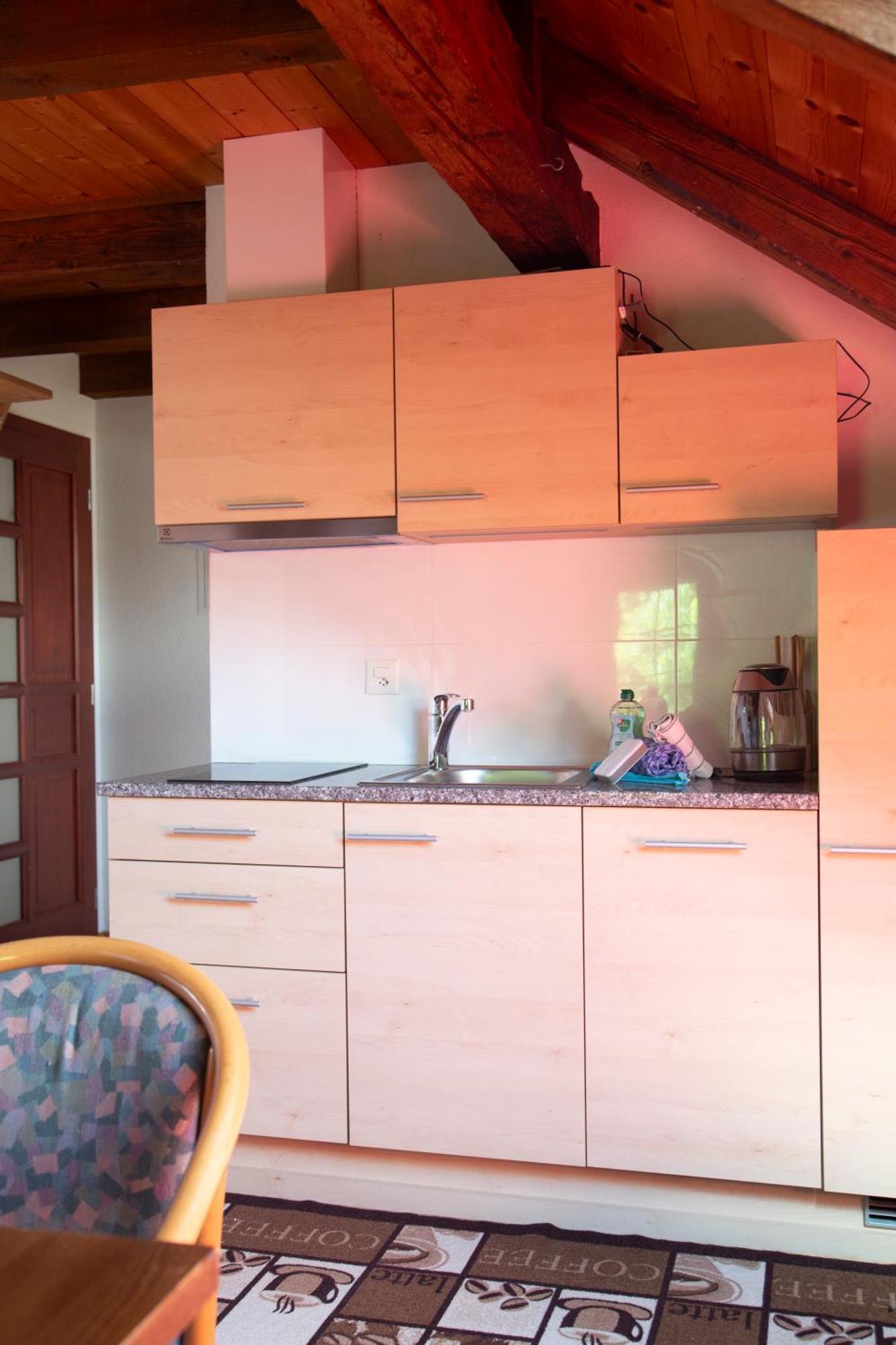 Au Bord Du Lac Därligen Екстериор снимка