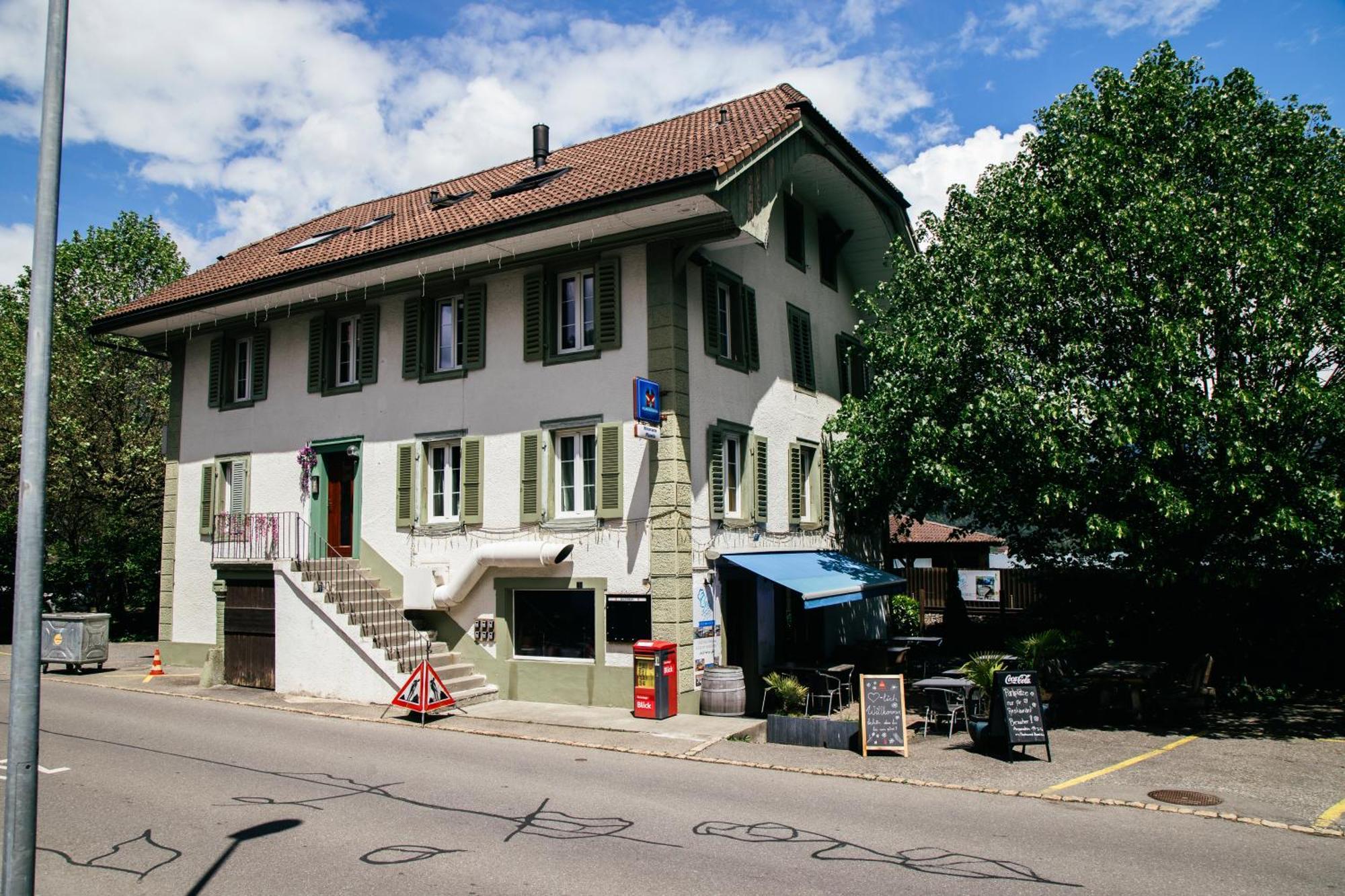 Au Bord Du Lac Därligen Екстериор снимка